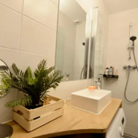 Apartment 25m With Wifi In Paris